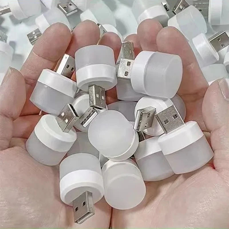 Mini USB LED Nachtlicht – Warmweiß, augenschonend, ideal zum Lesen
